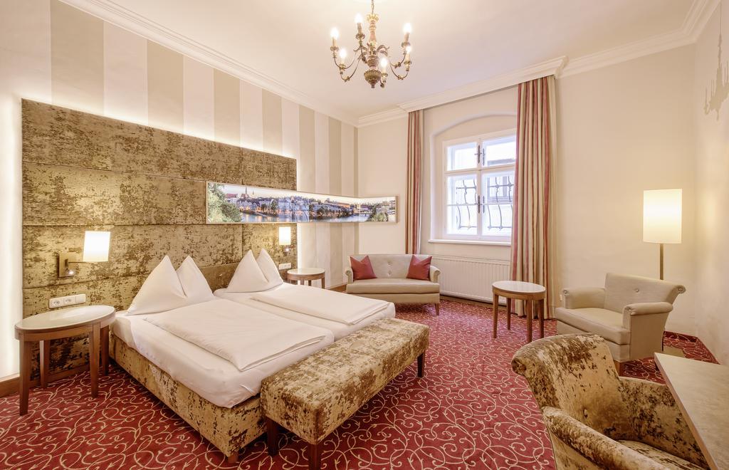 Hotel Mader Steyr Room photo